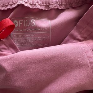Pink women L Fig Scrubs